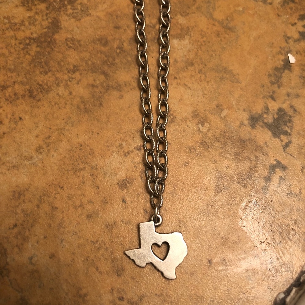 James Avery